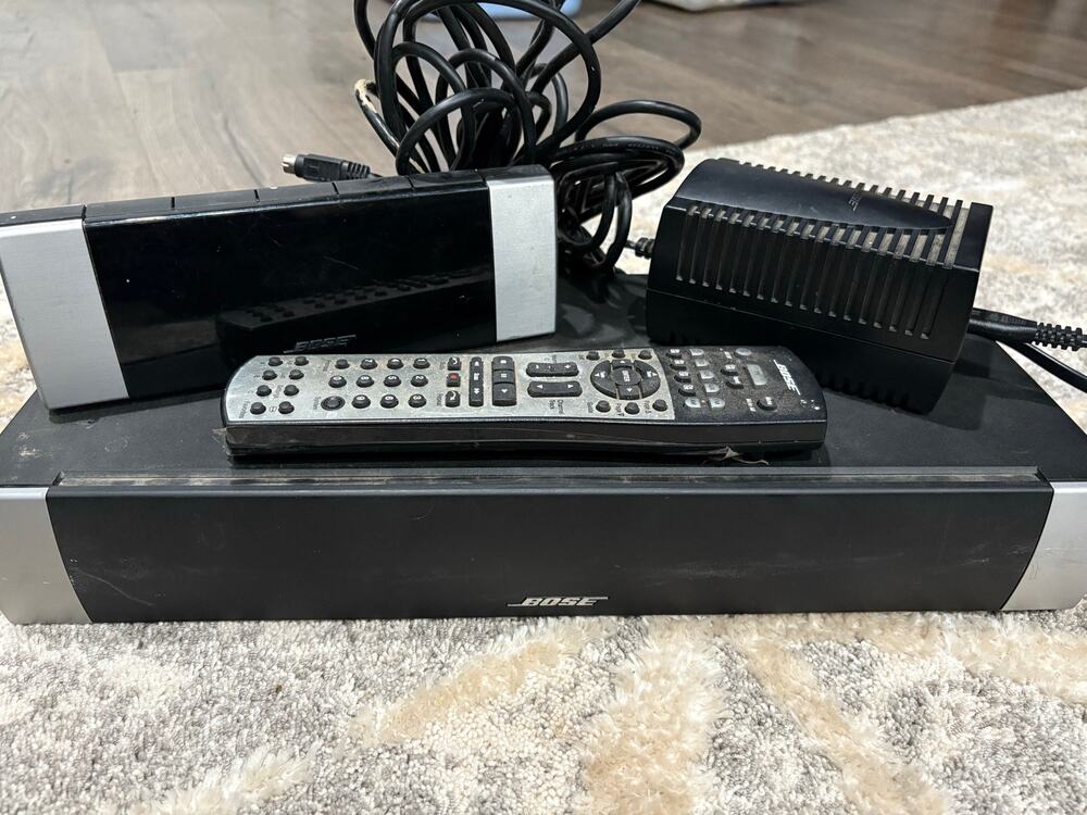 Bose MC1 Media Center bundle remote, power cords, display WORKS